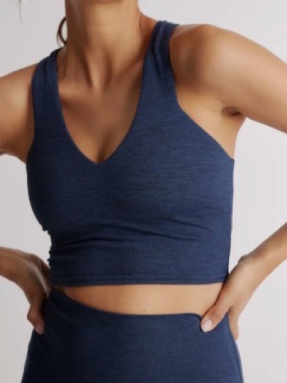 Quince Ultra Soft V-Neck Cropped Tank Heather Navy Blue Sports Bra NWT MEDIUM